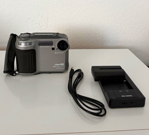 Sony handycam ccd sc55e video - sony,