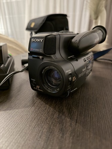 Sony ccd tr305e video - sony,