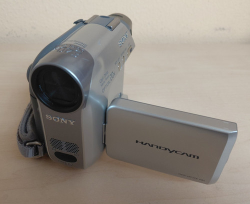 Sony handycam dcr - sony,